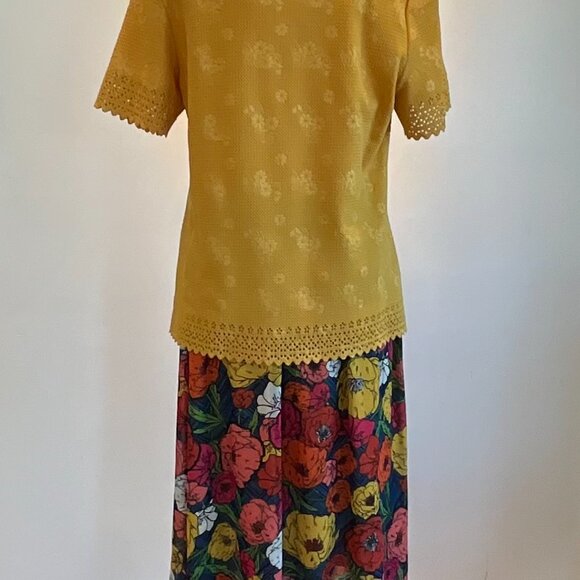 LuLaRoe Madison Skirt with top - Picture 3 of 7